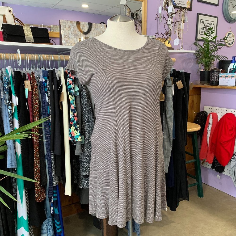 Volcom Striped Short Sleeved Dress